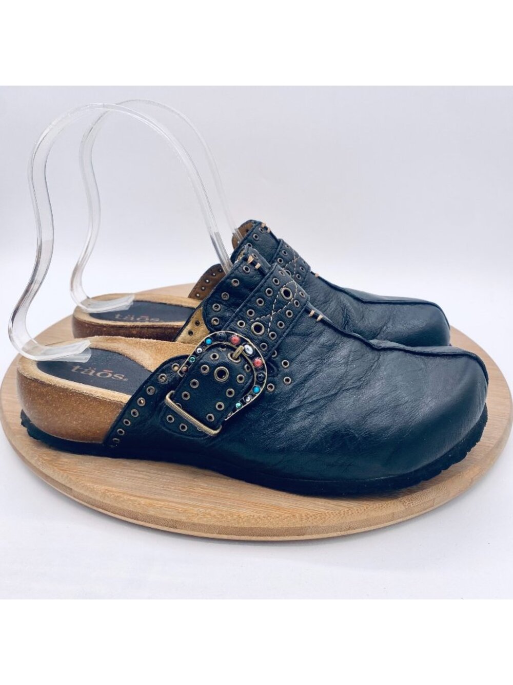 Taos Shoes Womens 7 Black Leather Comfort Uptown Clogs Studded Boho